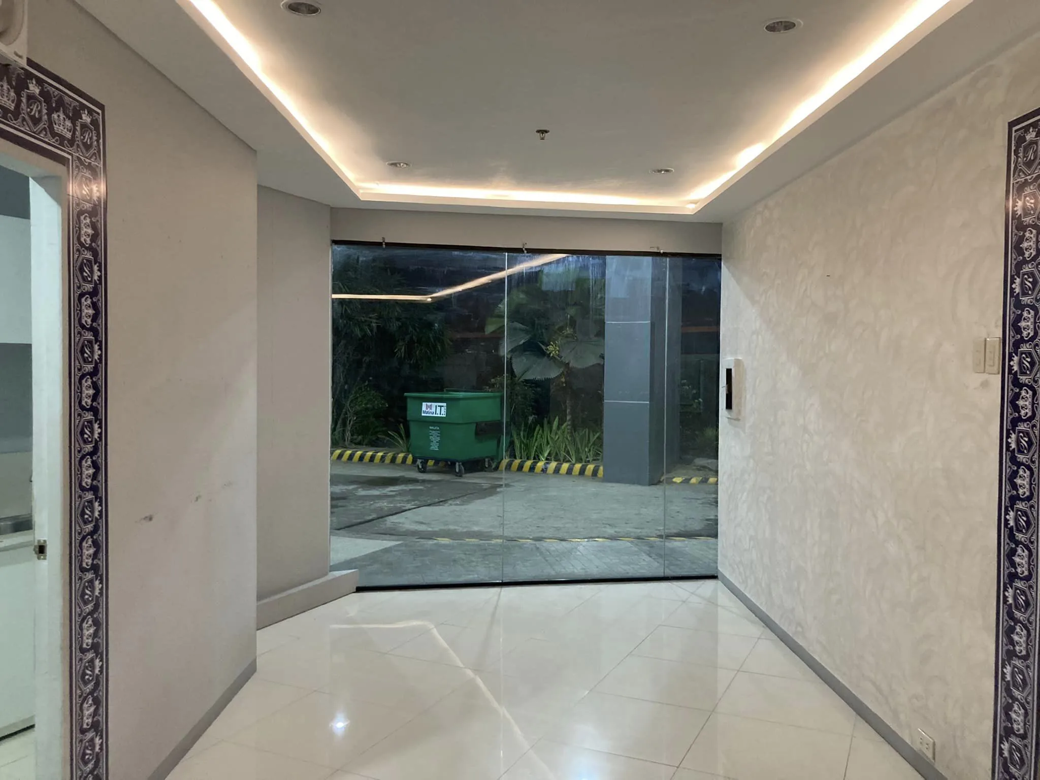 55sqm-ground-floor-commercial-space-for-rent-at-matina-it-park-davao-city-for-rent