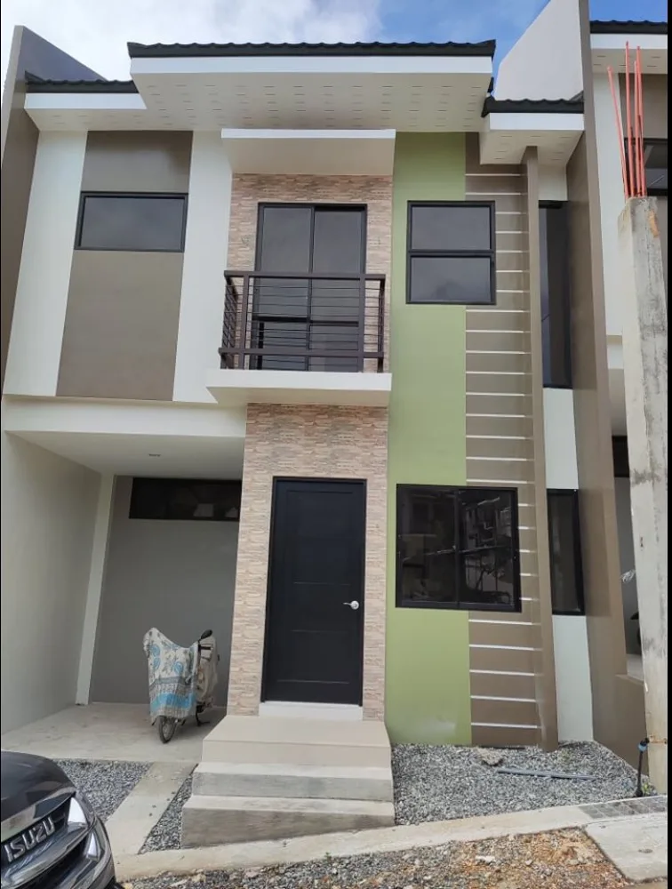 For Rent and Sale 4 bedroom  Townhouse in Minglanilla  Cebu