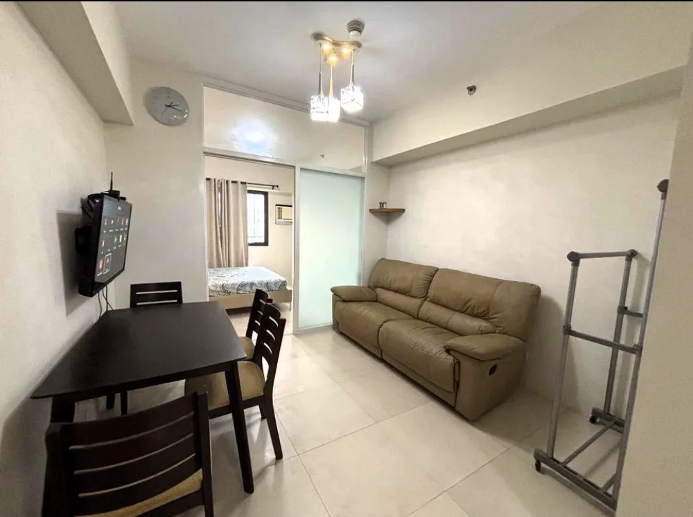 1 Bedroom Condo unit For rent in Sundance Residences Banawa