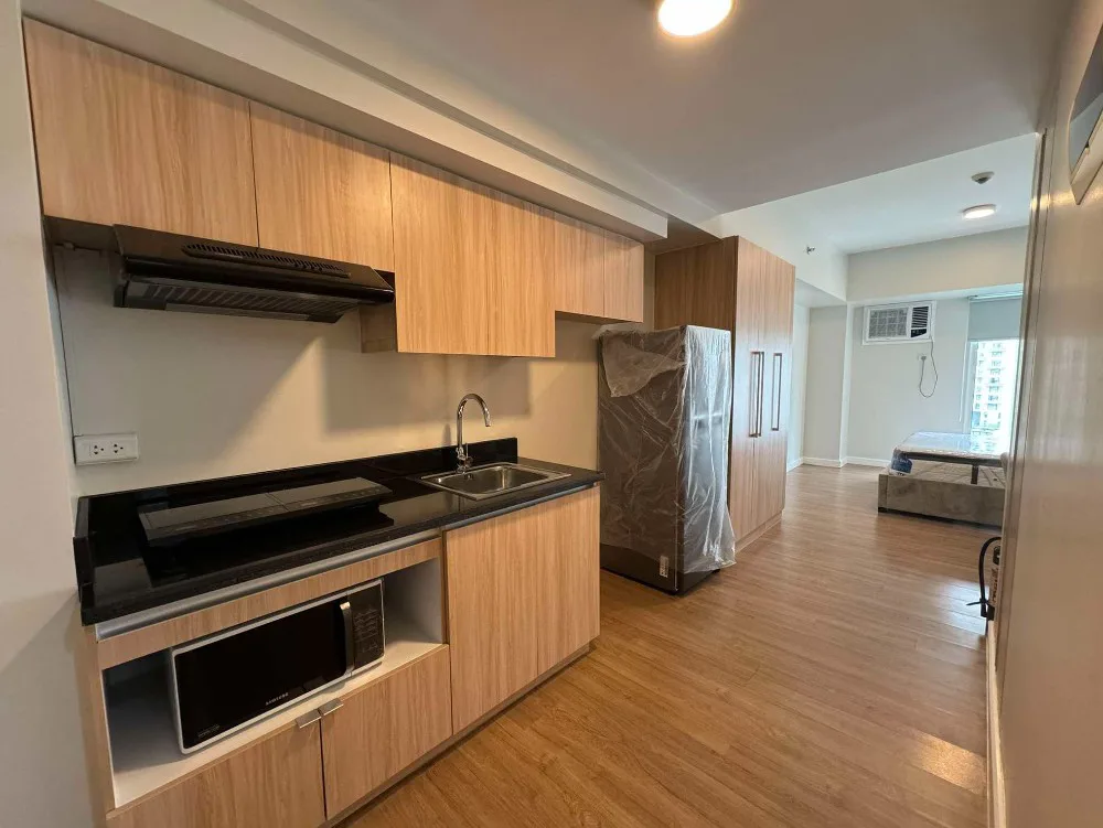 Stylish Solinea Living: Modern Studio in the Heart of Cebu City