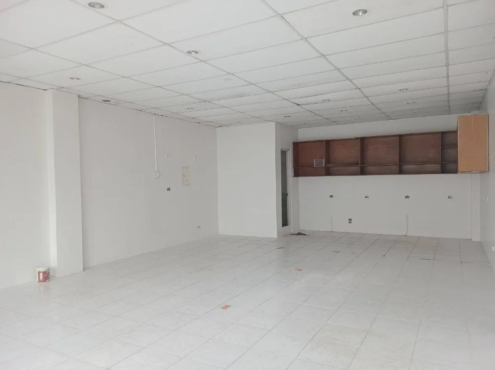 Prime Commercial Space in Subangdaku Mandaue! Grab Your Spot Now!