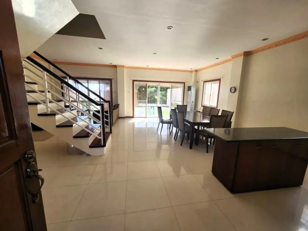 3 bedroom  with own T&B house  for rent in Talisay City Cebu