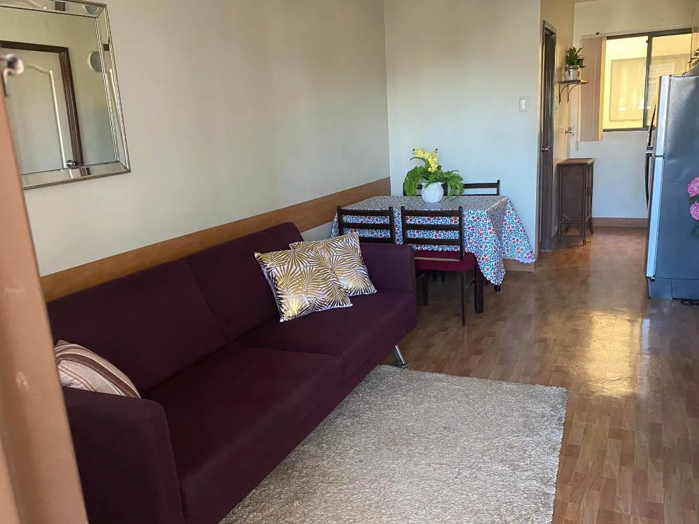 one-oasis-condominium-for-rent