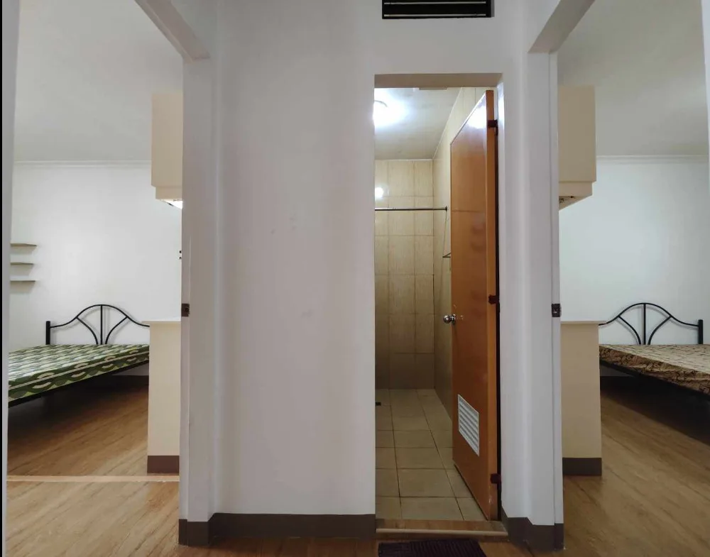 2 BEDROOMS SEMI-FURNISHED IN BALAMBAN CEBU - Secondary Image