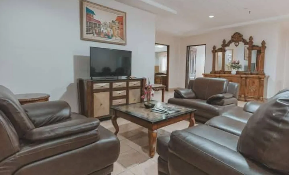 apartment-for-rent-spacious-3-bedroom-unit-in-kasambagan-cebu-city-monthly-rental-rate-44k-to-46k-1-for-rent