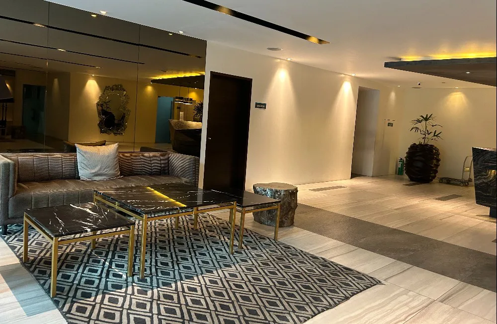 modern-beauty-in-the-city-stylish-1-bedroom-condo-at-aqua-residences-for-rent