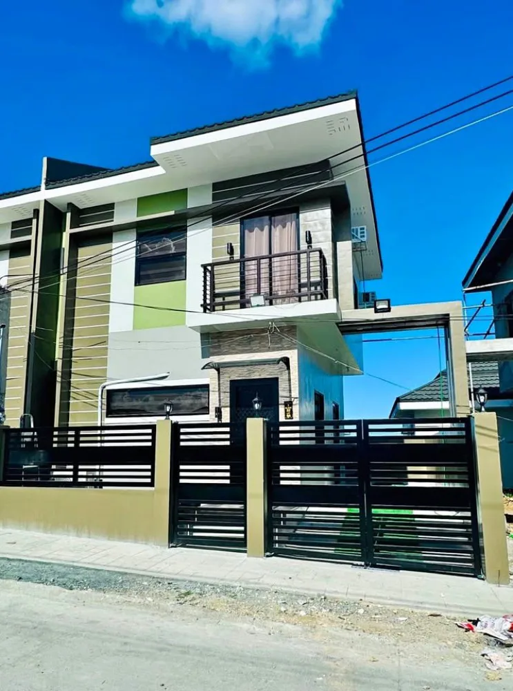 3 Bedroom House and lot for rent  in Minglanilla  cebu
