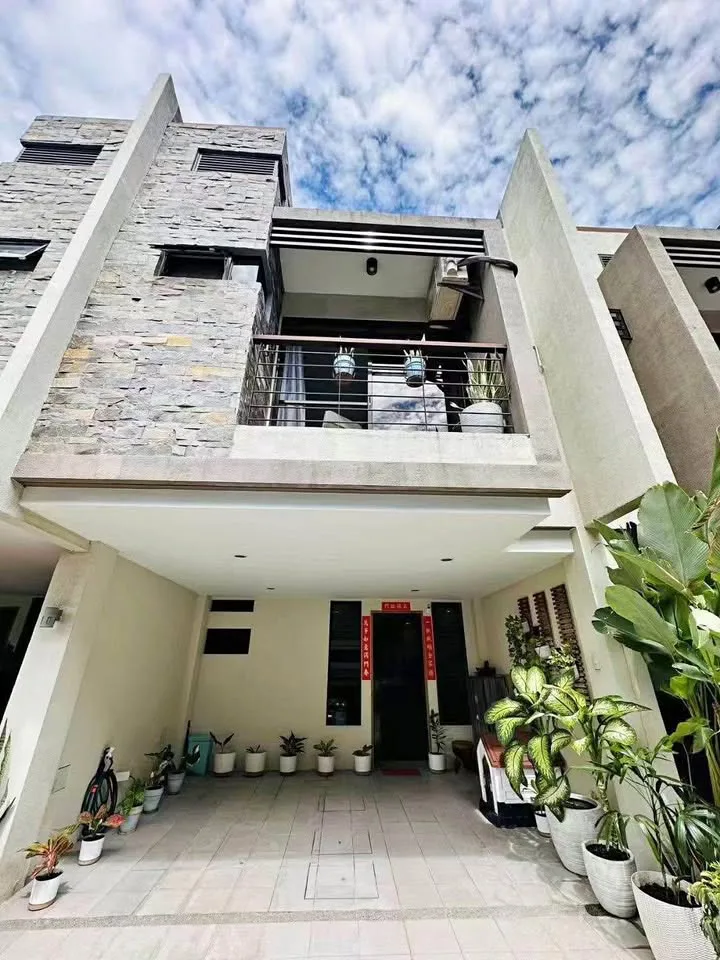 3br-townhouse-for-rent-in-poblacion-talisay-city-cebu-for-rent