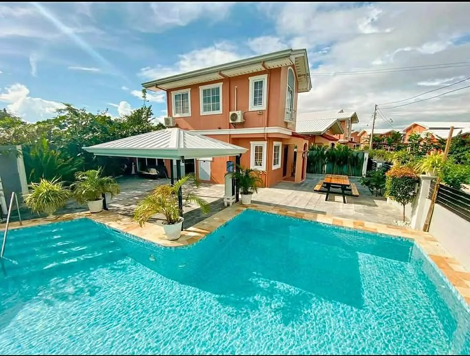 alegria-palms-house-for-rent-with-swimming-pool-cordova-cebu-for-rent