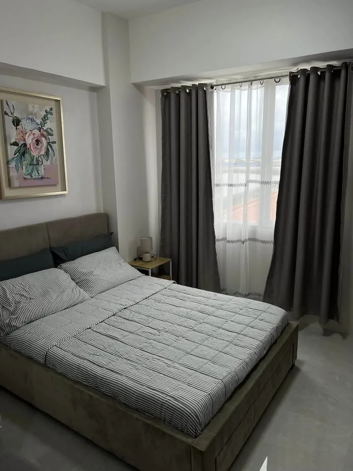 For Rent Studio Unit Fully Furnished in Casa Mira Towers Mandaue