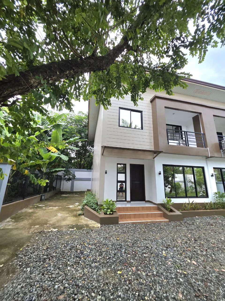 NEWLY BUILT TOWNHOUSE FOR RENT - Secondary Image