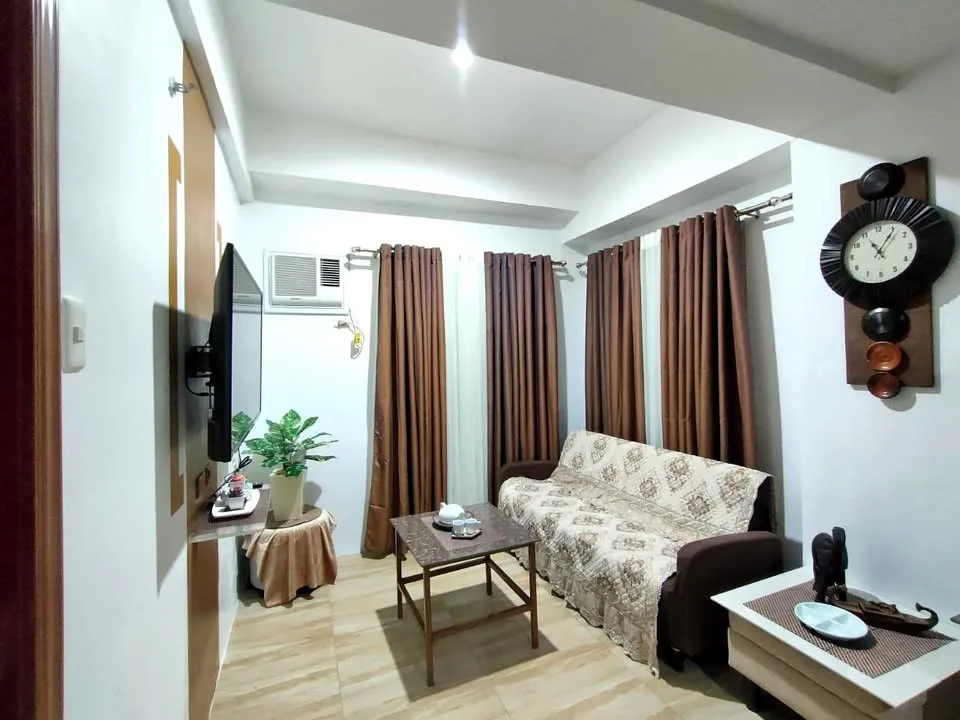 Fully furnished one BR for rent in Apple One Banawa Heights Cebu City