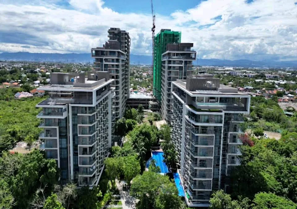 1 Bedroom Condo for RENT and SALE in Tambuli Resort Residences