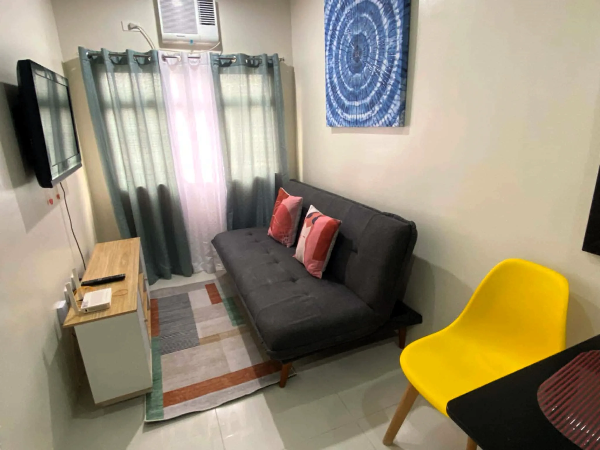 1 Bedroom for rent in Midpoint Mandaue City Across Oakridge IT center