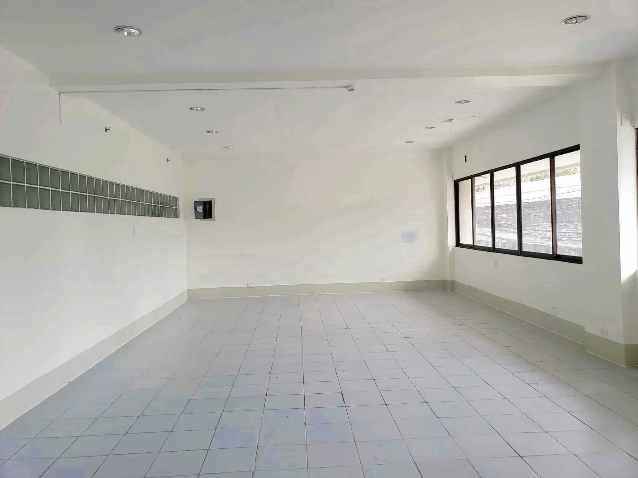 Office Space for Rent on Gorordo Avenue