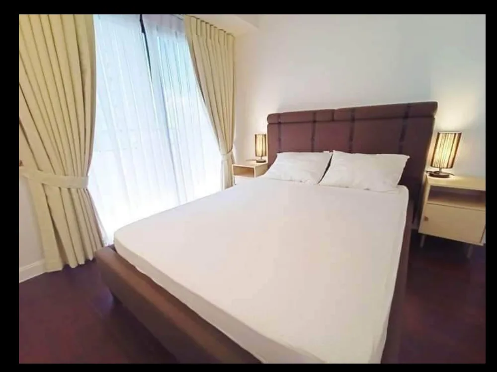 alcoves-1br-unit-with-bathtub-and-balcony-for-rent