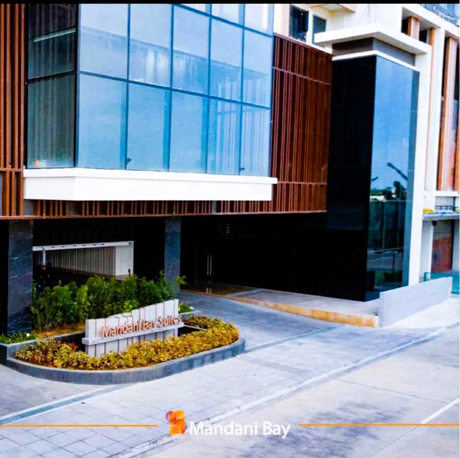 For rent Studio-type Condo unit in Mandani Bay Suites Mandeue City