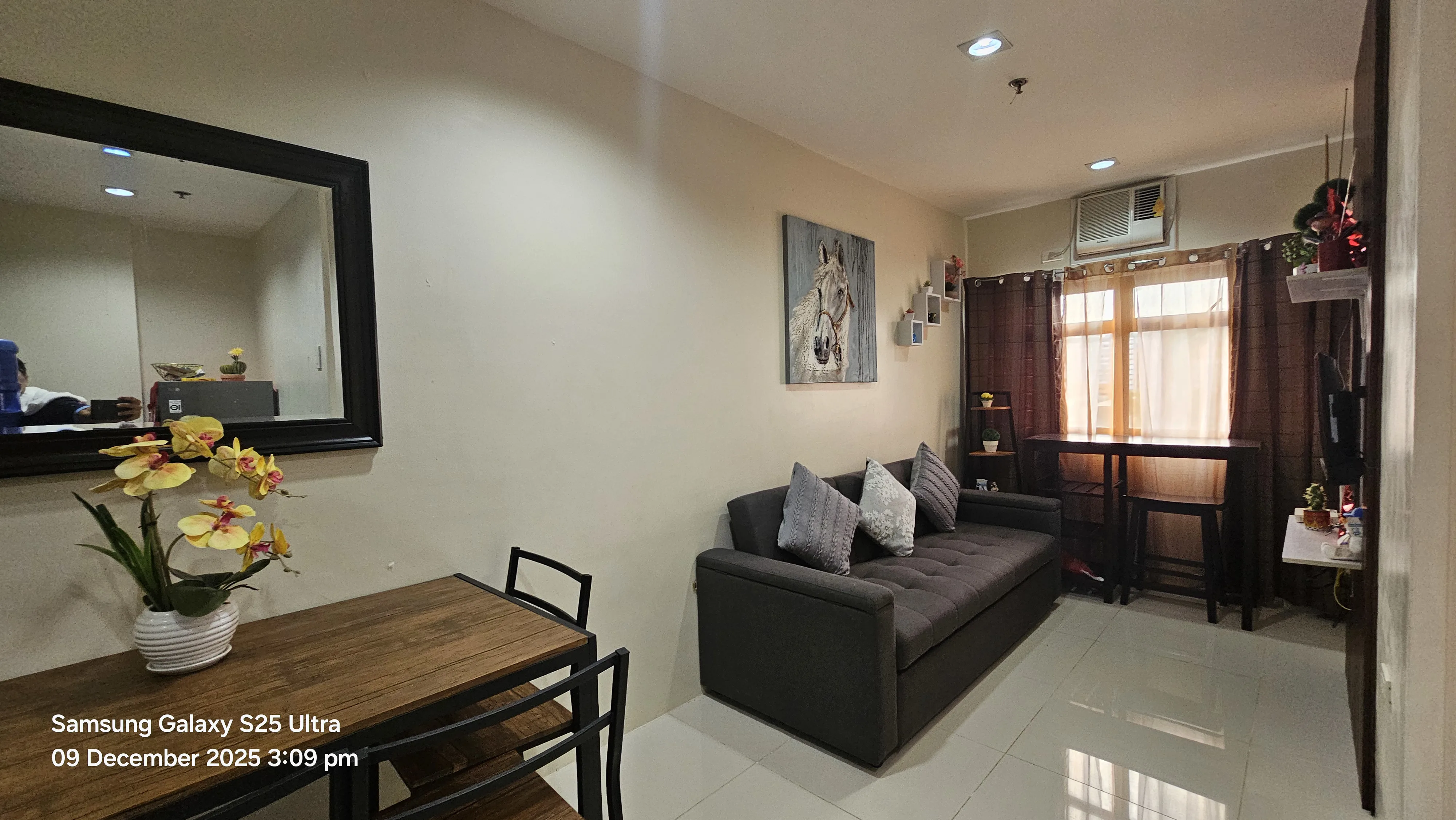 1 bedroom Condo Unit FOR TENT - Secondary Image