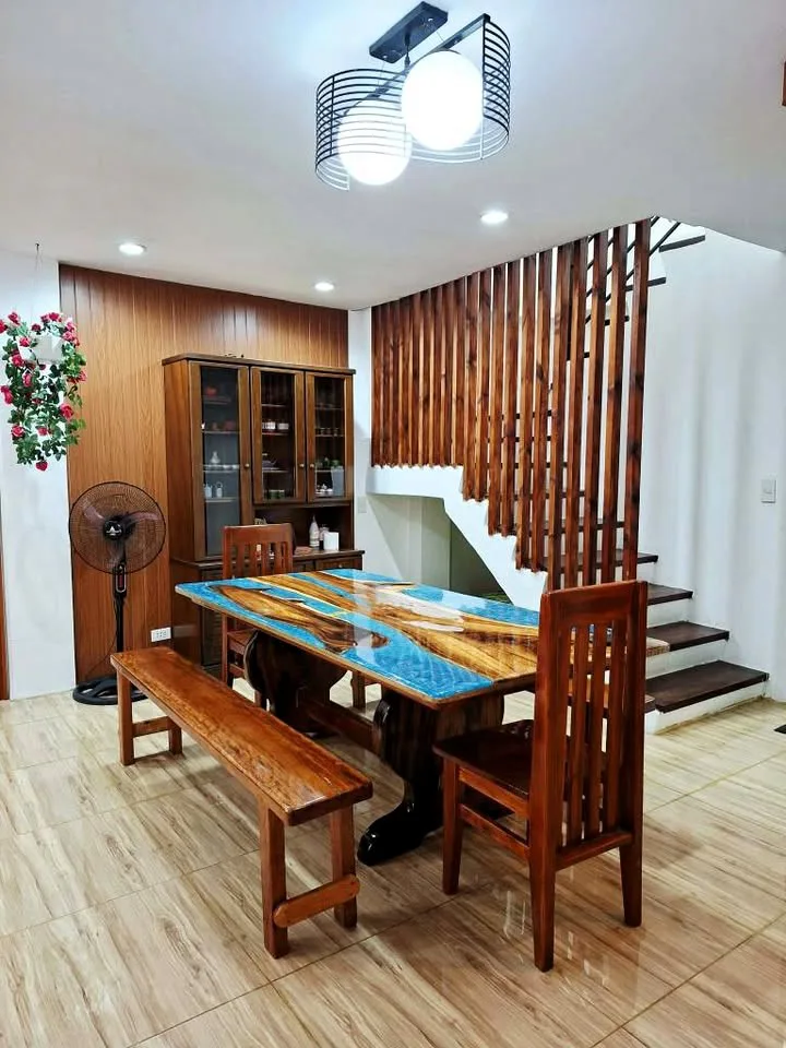 𝐅𝐨𝐫 𝐑𝐞𝐧𝐭 𝟓𝟎𝐤 𝐩𝐞𝐫  𝐦𝐨𝐧𝐭𝐡 𝟐 𝐬𝐭𝐨𝐫𝐞𝐲 𝐇𝐨𝐮𝐬𝐞 with 2 car parking 𝐢𝐧 𝐏𝐚𝐠𝐬𝐚𝐛𝐮𝐧𝐠𝐚𝐧 𝐌𝐚𝐧𝐝𝐚𝐮𝐞 𝐂𝐢𝐭𝐲