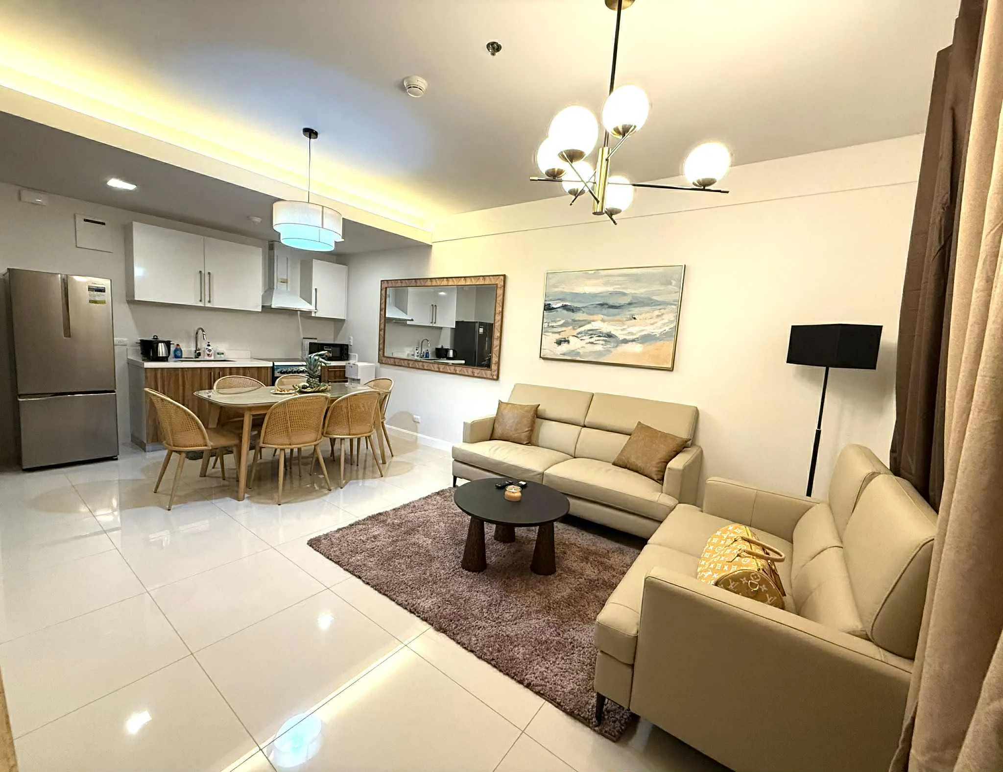 1-bedroom-unit-w-balcony-for-rent-in-the-alcoves-cebu-business-park-for-rent